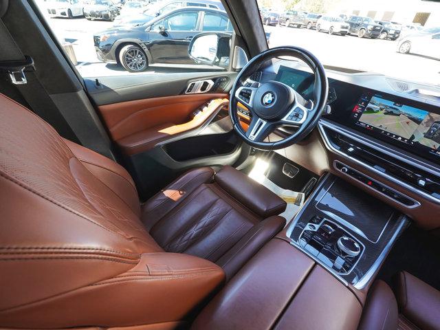 2024 BMW X7 M60i