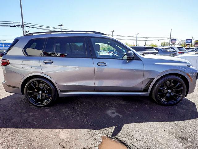 2024 BMW X7 M60i