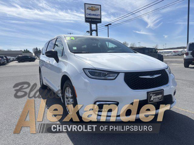 2024 Chrysler Pacifica Touring L for sale in Philipsburg, PA