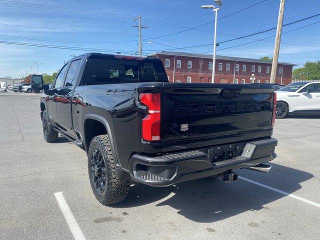 2026 Chevrolet Silverado 2500HD Crew Cab, Standard Bed, High Country, 4WD