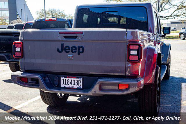 2023 Jeep Gladiator Sport