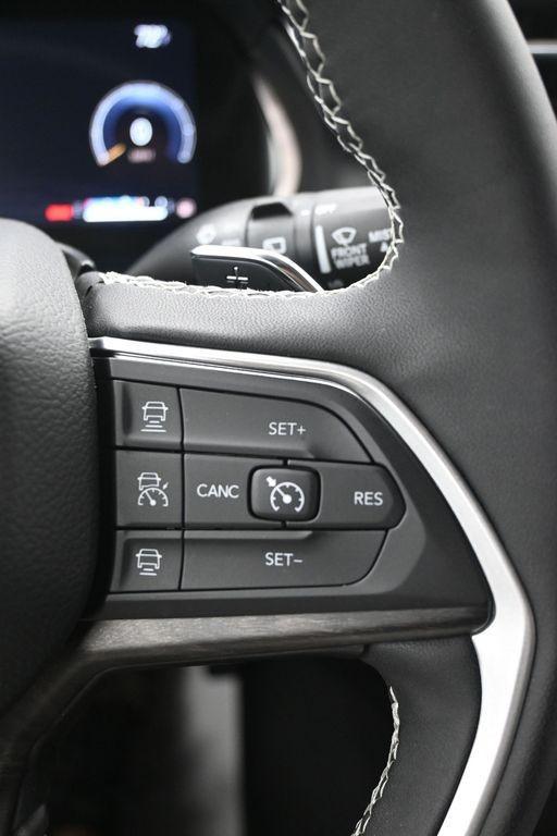 2025 Jeep Grand Cherokee L Limited 4x4