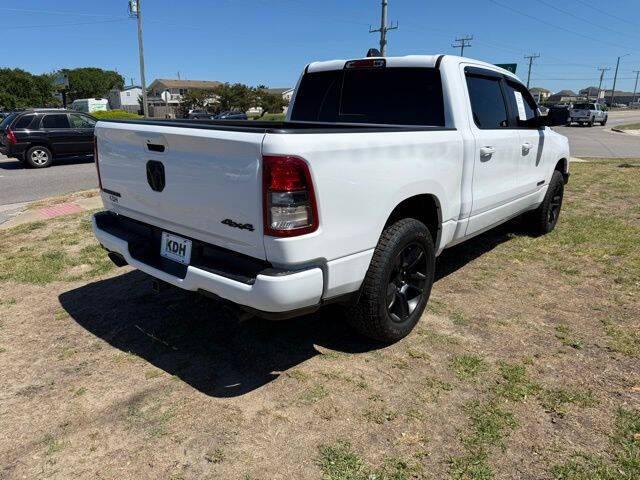 2021 Ram 1500 Big Horn Crew Cab 4x4 5'7" Box