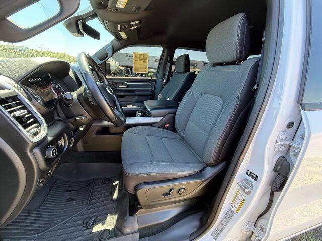 2021 Ram 1500 Big Horn Crew Cab 4x4 5'7" Box