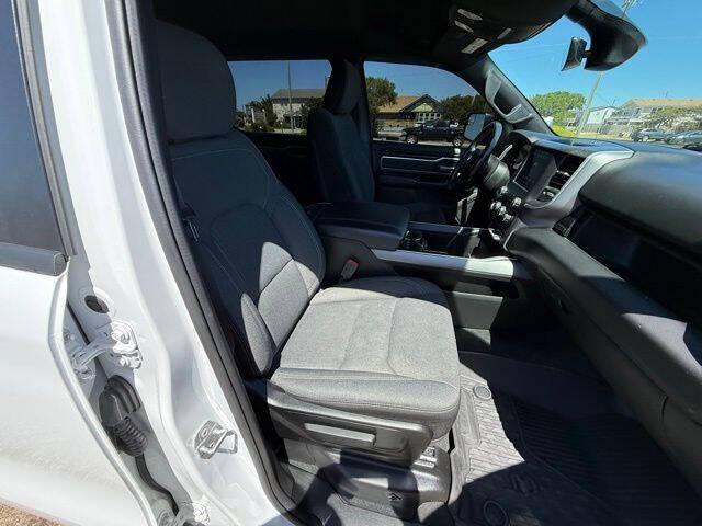 2021 Ram 1500 Big Horn Crew Cab 4x4 5'7" Box