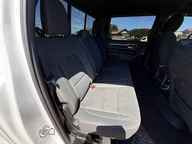 2021 Ram 1500 Big Horn Crew Cab 4x4 5'7" Box
