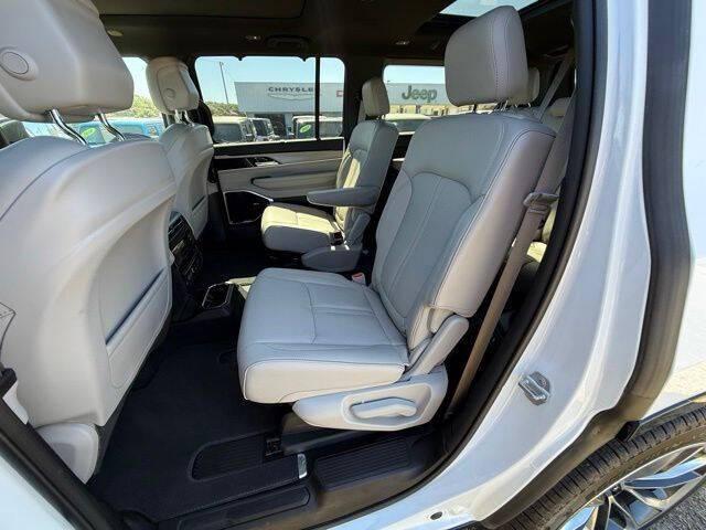2025 Jeep Wagoneer Series III 4x4