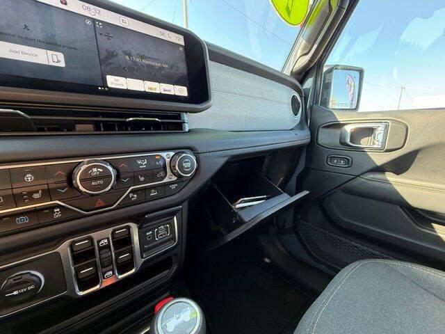 2025 Jeep Wrangler 4xe Sahara 4xe