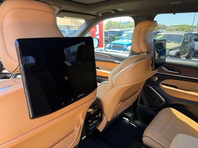 2025 Jeep Grand Cherokee L Summit 4x4