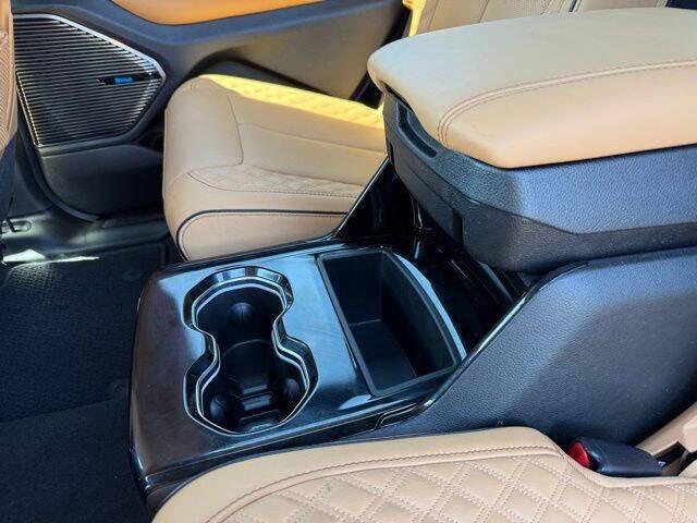 2025 Jeep Grand Cherokee L Summit 4x4