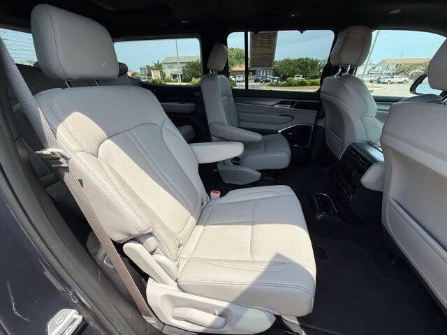 2025 Jeep Wagoneer Series III 4x4