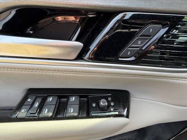 2025 Jeep Wagoneer Series III 4x4
