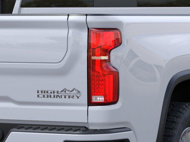2026 Chevrolet Silverado 3500HD Crew Cab, Standard Bed, High Country, 4WD