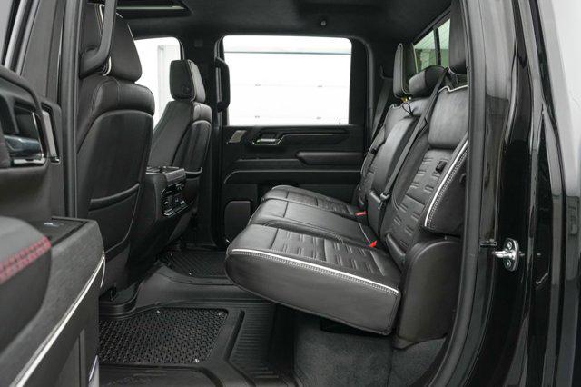 2025 GMC Sierra 2500HD Crew Cab, Standard Bed, AT4X, 4WD
