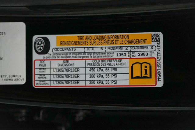 2025 GMC Sierra 2500HD Crew Cab, Standard Bed, AT4X, 4WD