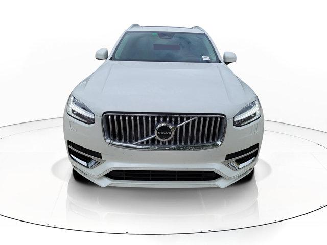 2024 Volvo XC90 B6 Ultimate Bright Theme 7-Seater