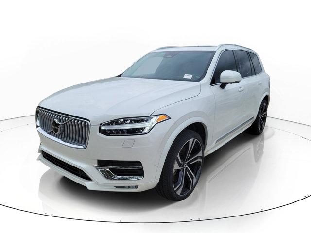 2024 Volvo XC90 B6 Ultimate Bright Theme 7-Seater