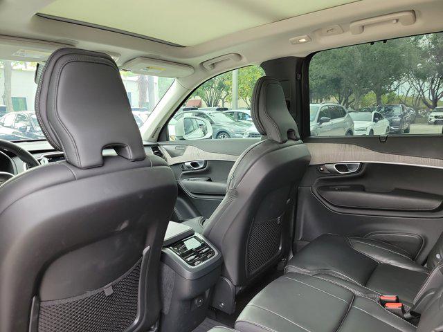 2024 Volvo XC90 B6 Ultimate Bright Theme 7-Seater