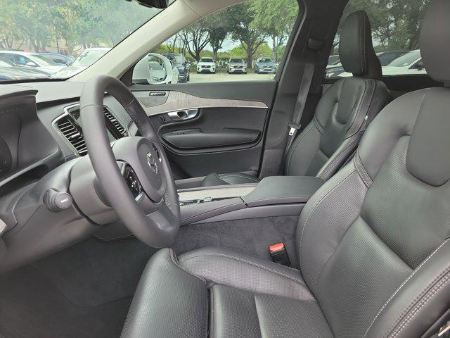2024 Volvo XC90 B6 Ultimate Bright Theme 7-Seater