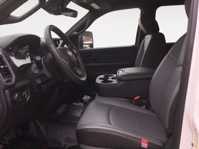 2026 Ram 5500 Tradesman/Big Horn