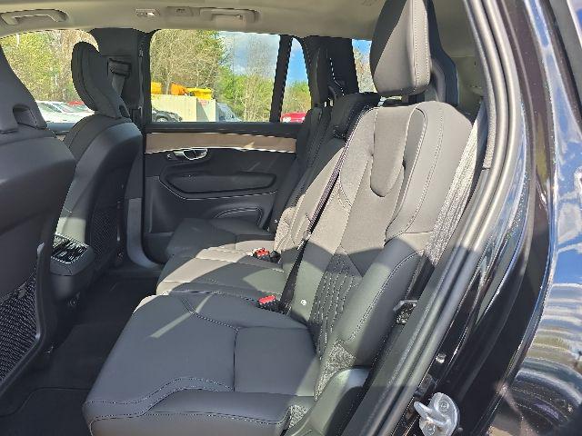 2026 Volvo XC90 Core, B5 AWD Gas (mild hybrid), Gasoline, Bright, 7 Seats