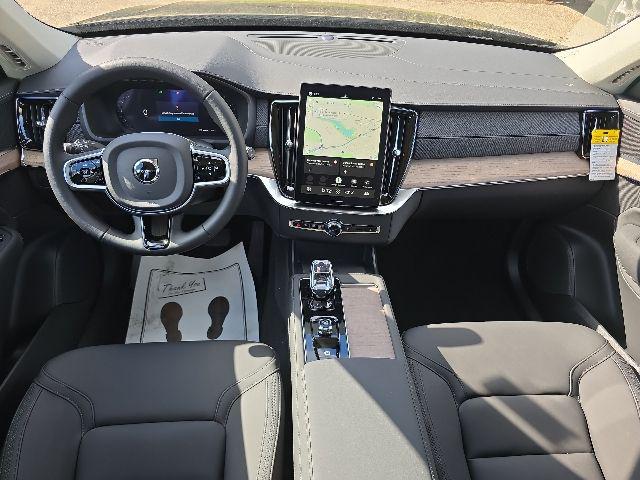 2026 Volvo XC90 Core, B5 AWD Gas (mild hybrid), Gasoline, Bright, 7 Seats