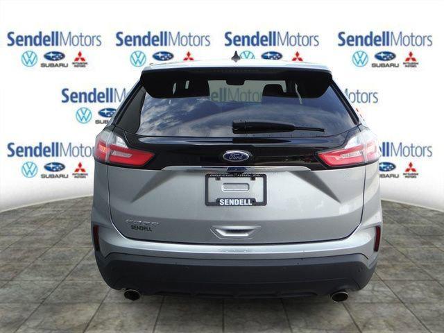 2020 Ford Edge SE