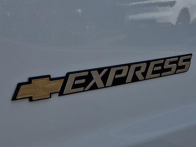 2026 Chevrolet Express Cargo Van 3500 Extended Wheelbase, WT, RWD