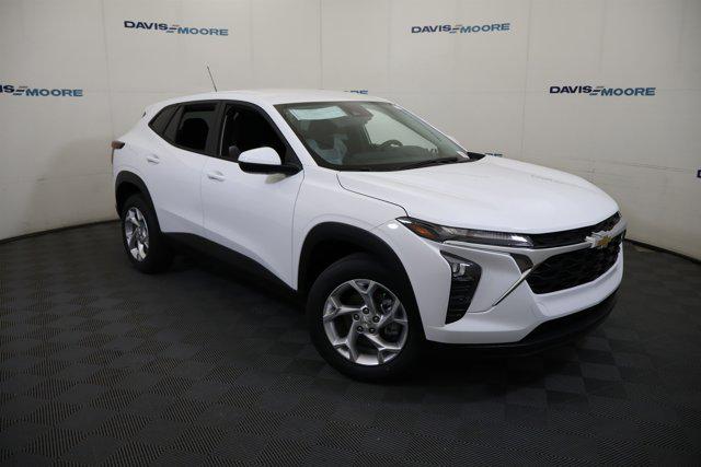 2026 Chevrolet Trax FWD LS