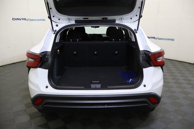 2026 Chevrolet Trax FWD LS