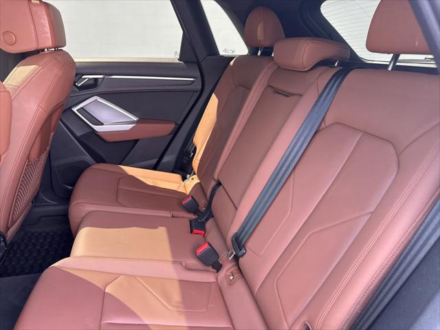 2020 Audi Q3 Premium 45 TFSI quattro Tiptronic