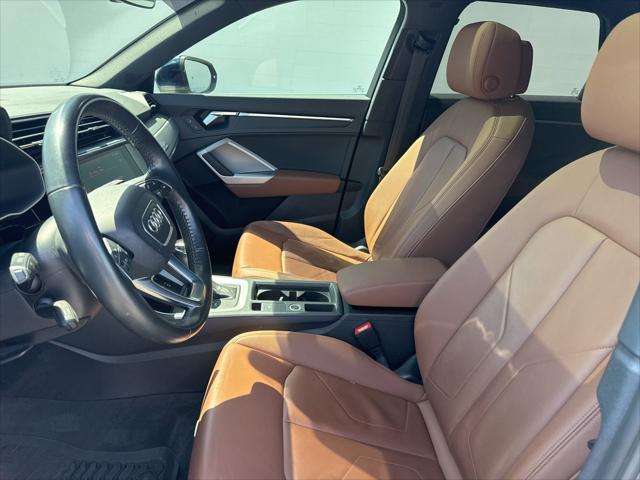 2020 Audi Q3 Premium 45 TFSI quattro Tiptronic