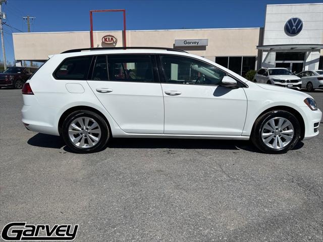2017 Volkswagen Golf SportWagen TSI S