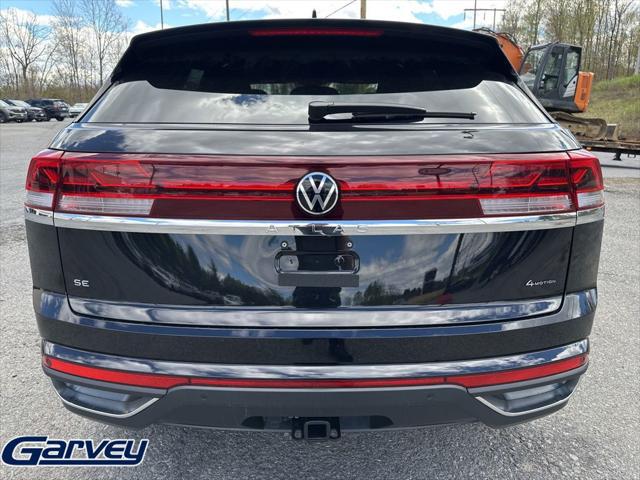 2026 Volkswagen Atlas Cross Sport SE with Technology