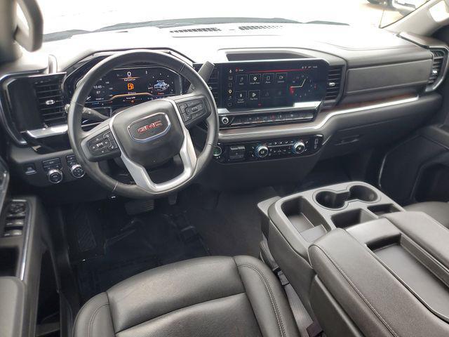 2025 GMC Sierra 1500 4WD Crew Cab Short Box SLT