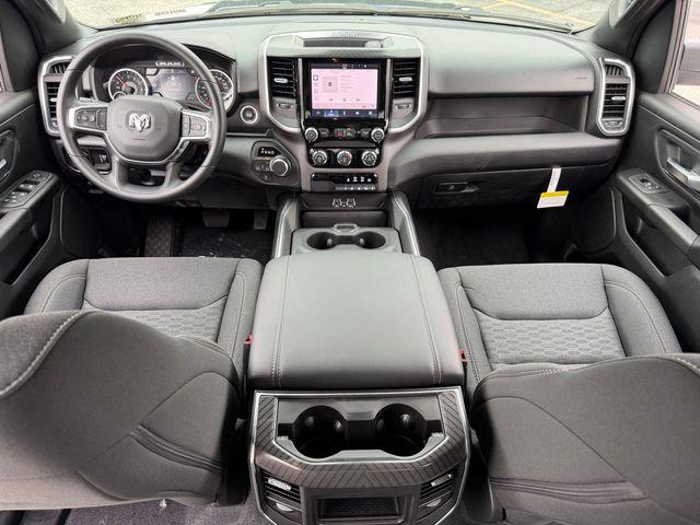 2026 Ram 1500 Express Crew Cab 4x4 57 Box
