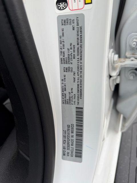 2026 Ram 1500 Express Crew Cab 4x4 57 Box