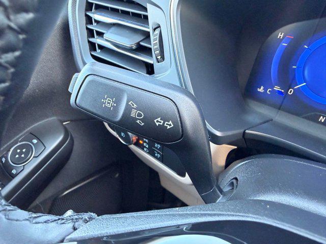 2022 Ford Escape Titanium Hybrid