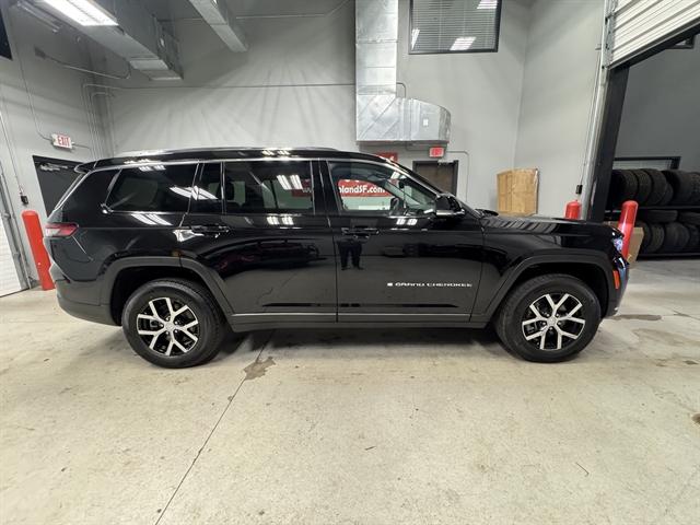 2023 Jeep Grand Cherokee L Limited 4x4