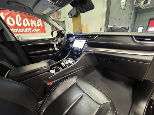 2023 Jeep Grand Cherokee L Limited 4x4