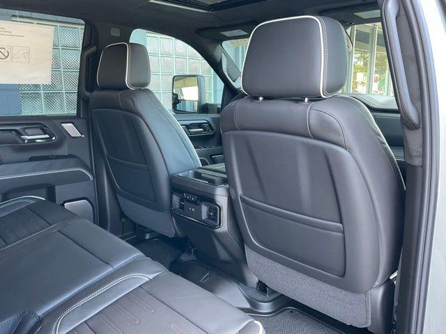 2026 GMC Sierra 2500HD Crew Cab, Standard Bed, AT4X, 4WD