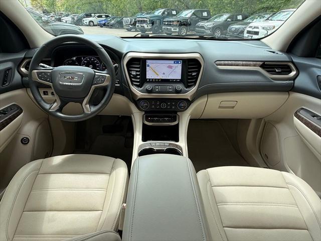 2023 GMC Acadia FWD Denali