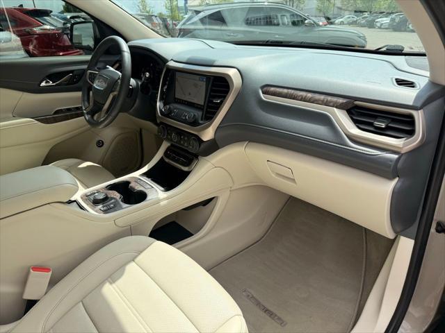 2023 GMC Acadia FWD Denali