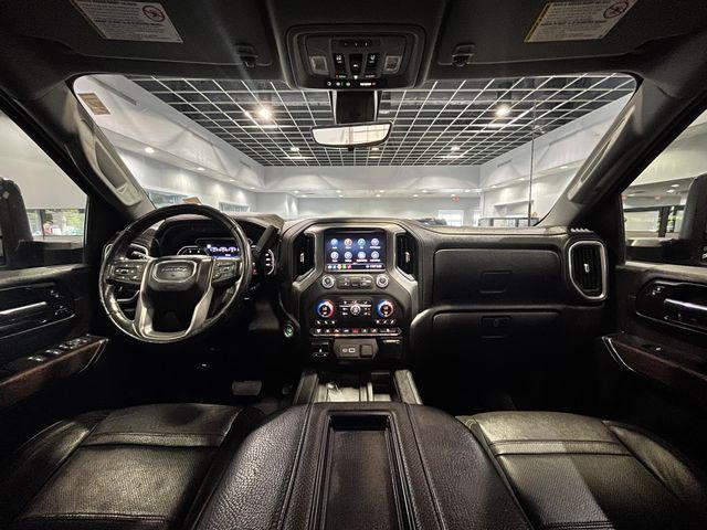 2020 GMC Sierra 3500HD 4WD Crew Cab Long Bed Denali