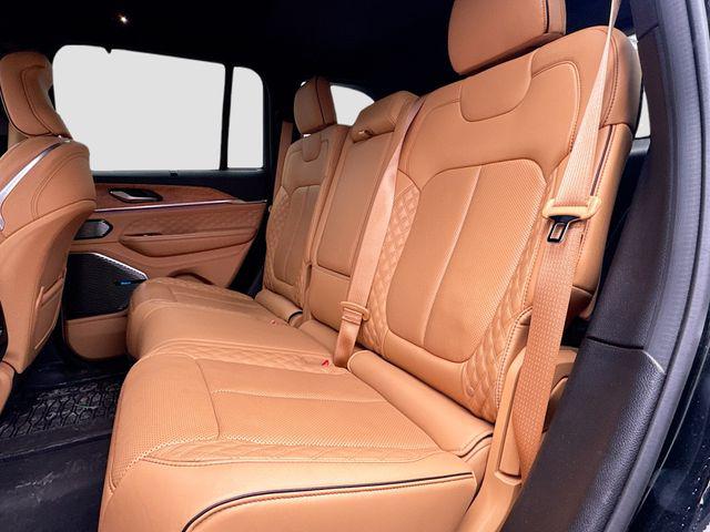 2022 Jeep Grand Cherokee Summit Reserve 4x4