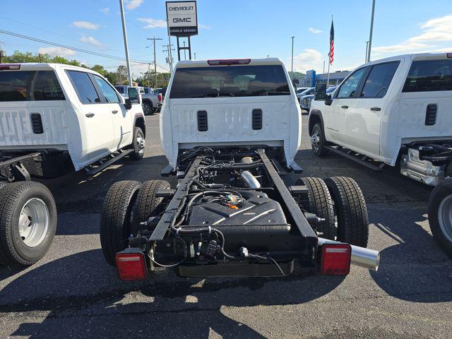 2026 GMC Sierra 3500HD Pro