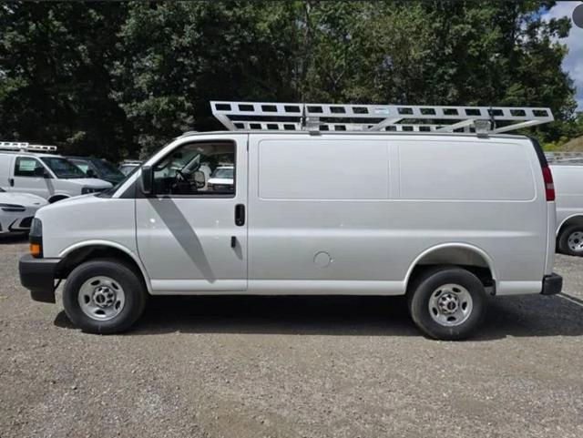 2026 GMC Savana Cargo 2500 Regular Wheelbase, Work Van, RWD