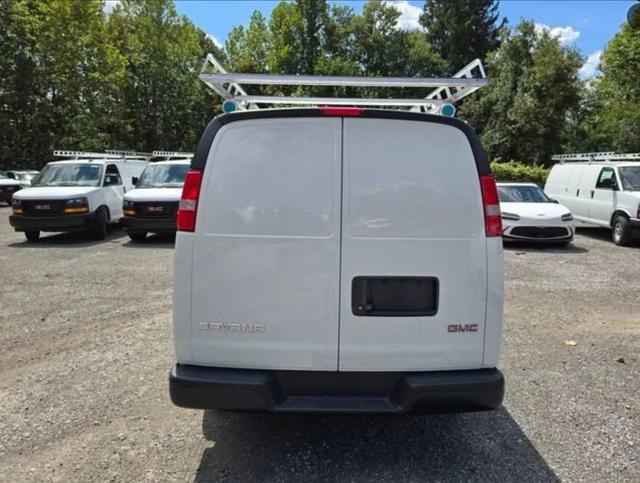 2026 GMC Savana Cargo 2500 Regular Wheelbase, Work Van, RWD