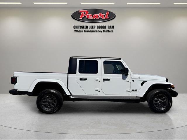 2026 Jeep Gladiator GLADIATOR SPORT S 4X4