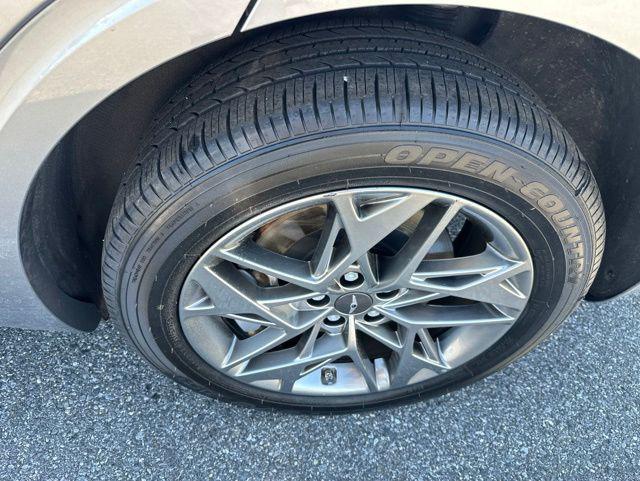 2025 Genesis GV70 2.5T AWD